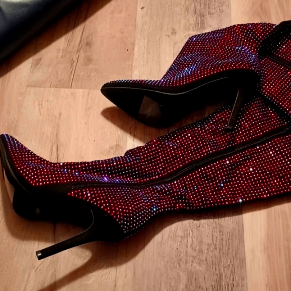 NWOT Thigh High Rhinestone Boots size 9